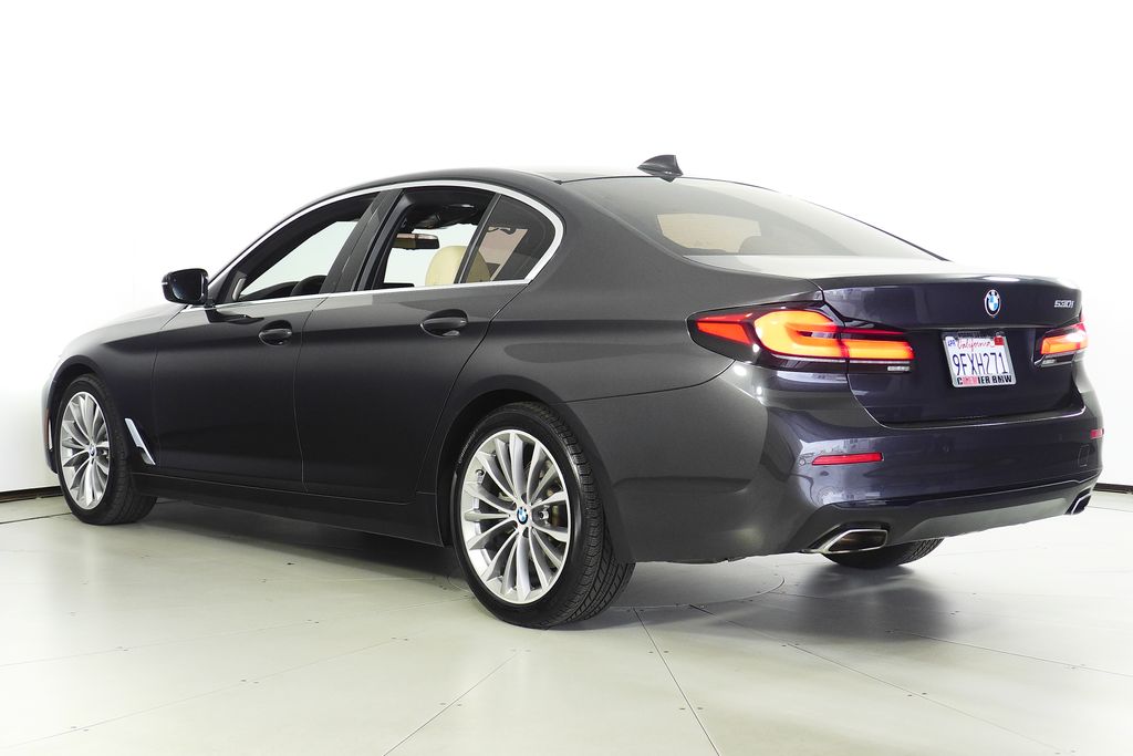 Thumbnail: 2023 BMW 5 Series - 9