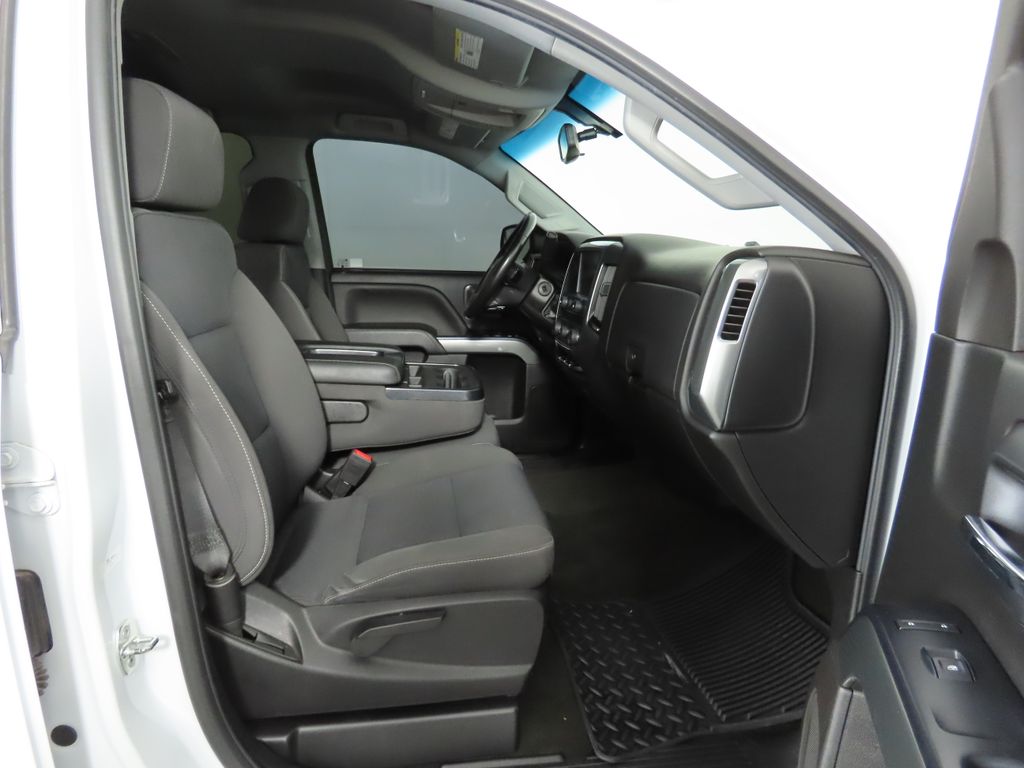 2018 Chevrolet Silverado 1500 LT 20