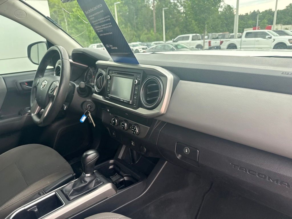 2017 Toyota Tacoma SR5 V6
