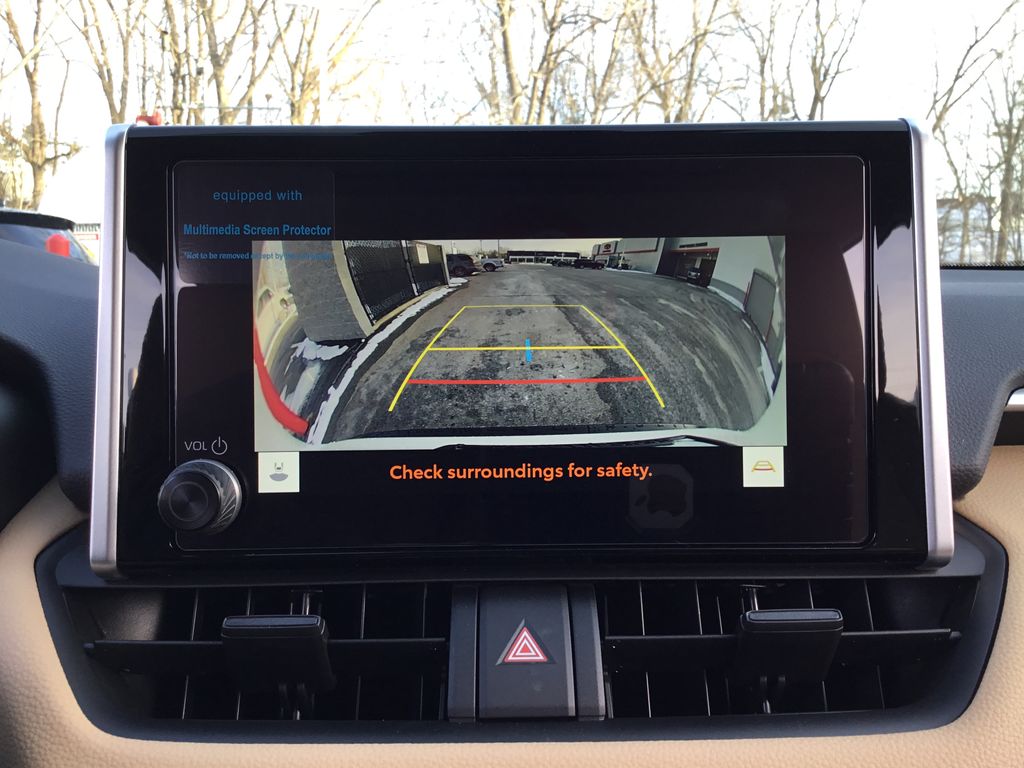 Thumbnail: 2025 Toyota RAV4 - 24