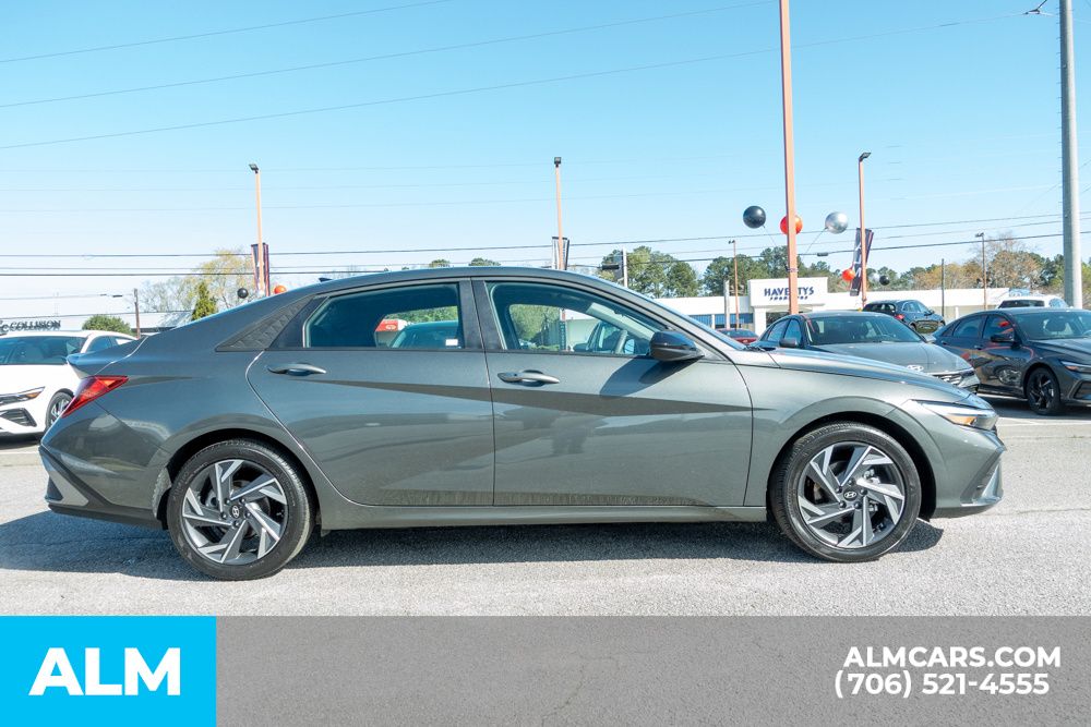 Certified Used 2025 Gray Hyundai SEL Sport image 5