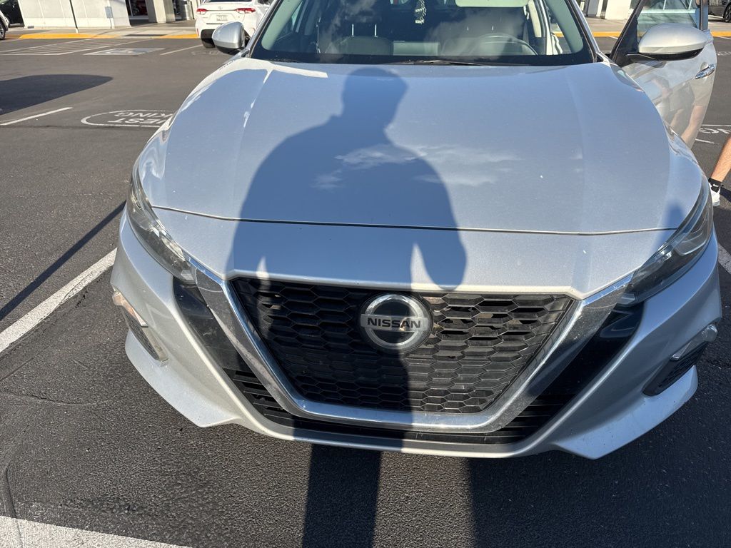 Thumbnail: 2020 Nissan Altima - 2