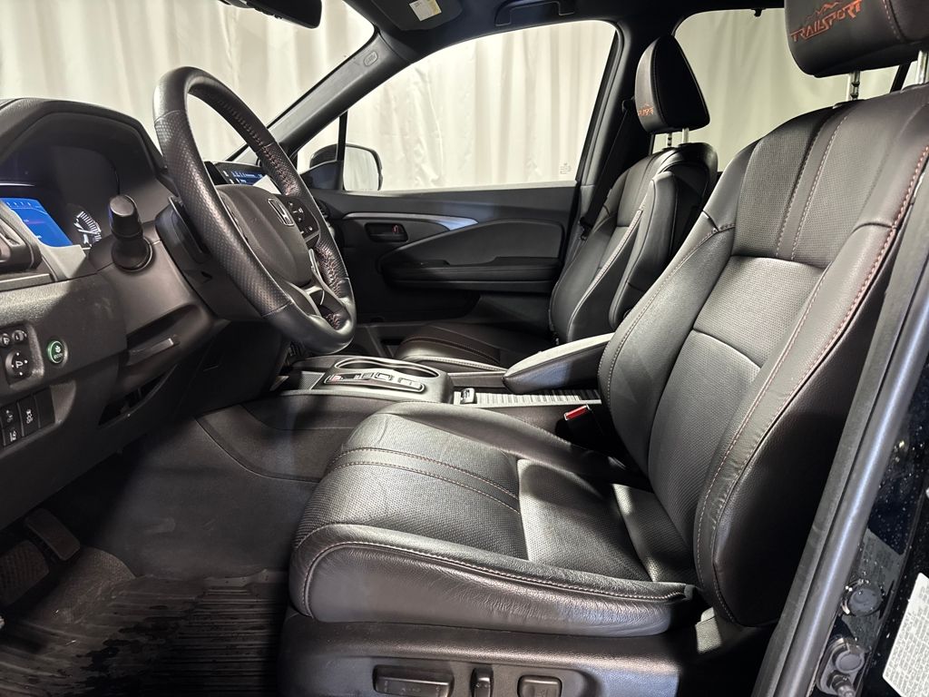 used 2023 Honda Passport car, priced at $36,983