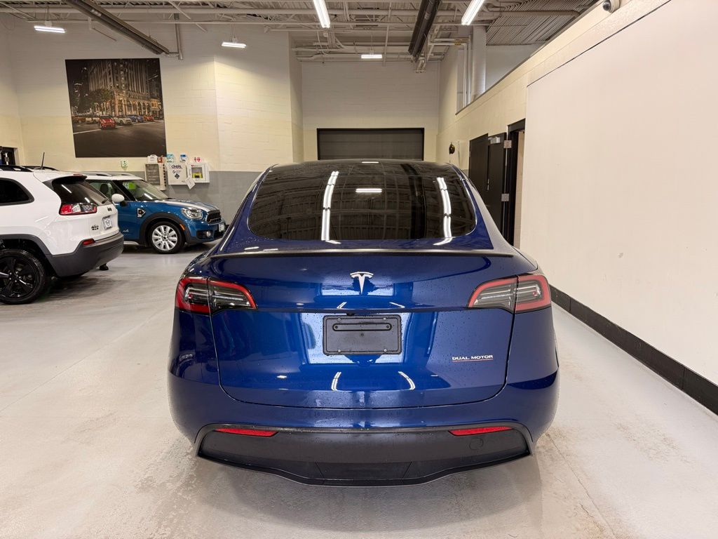 Thumbnail: 2023 Tesla Model Y - 4