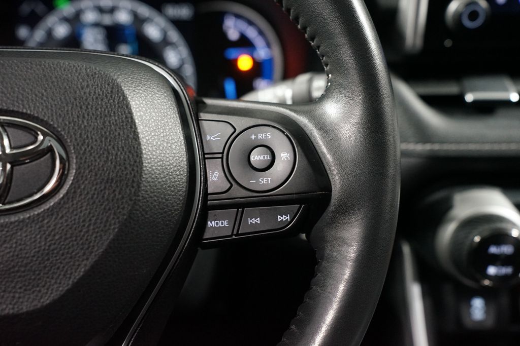 Thumbnail: 2024 Toyota RAV4 - 13