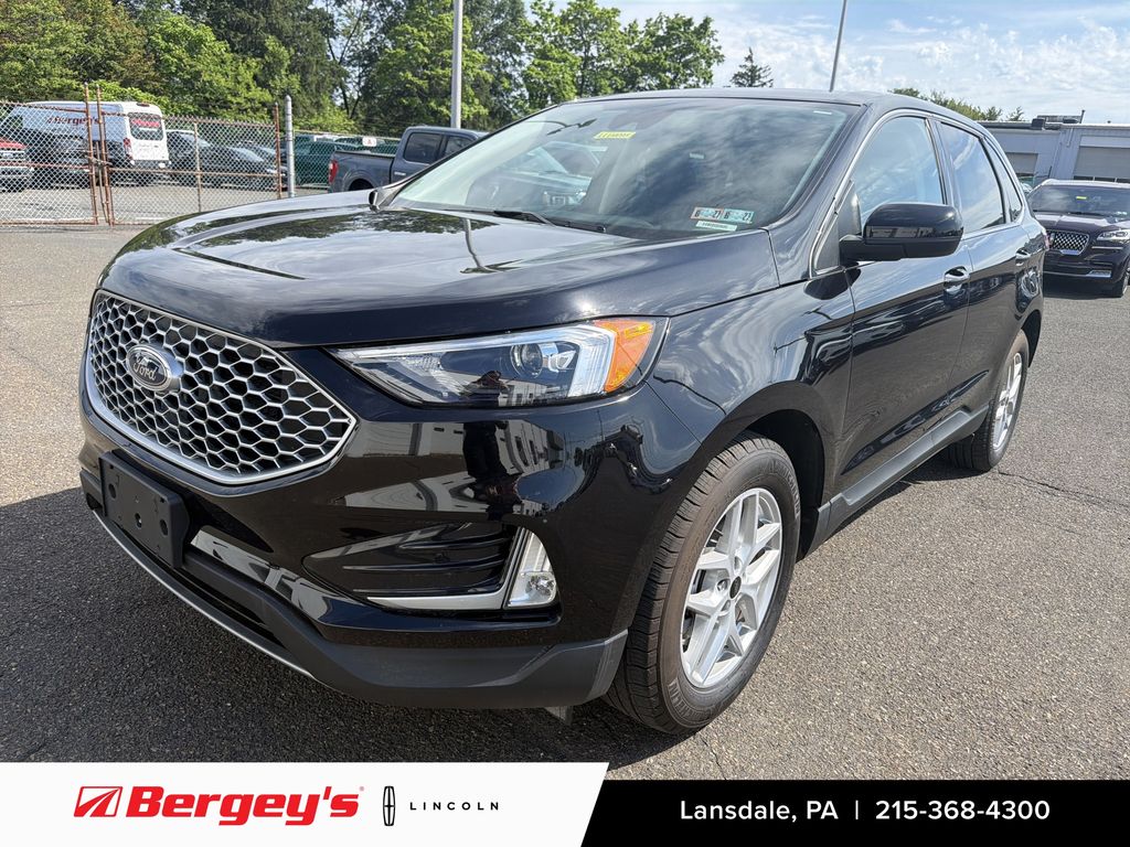 Black Metallic 2024 Ford Edge SUV / Crossover All-Wheel Drive 8-Speed Automatic