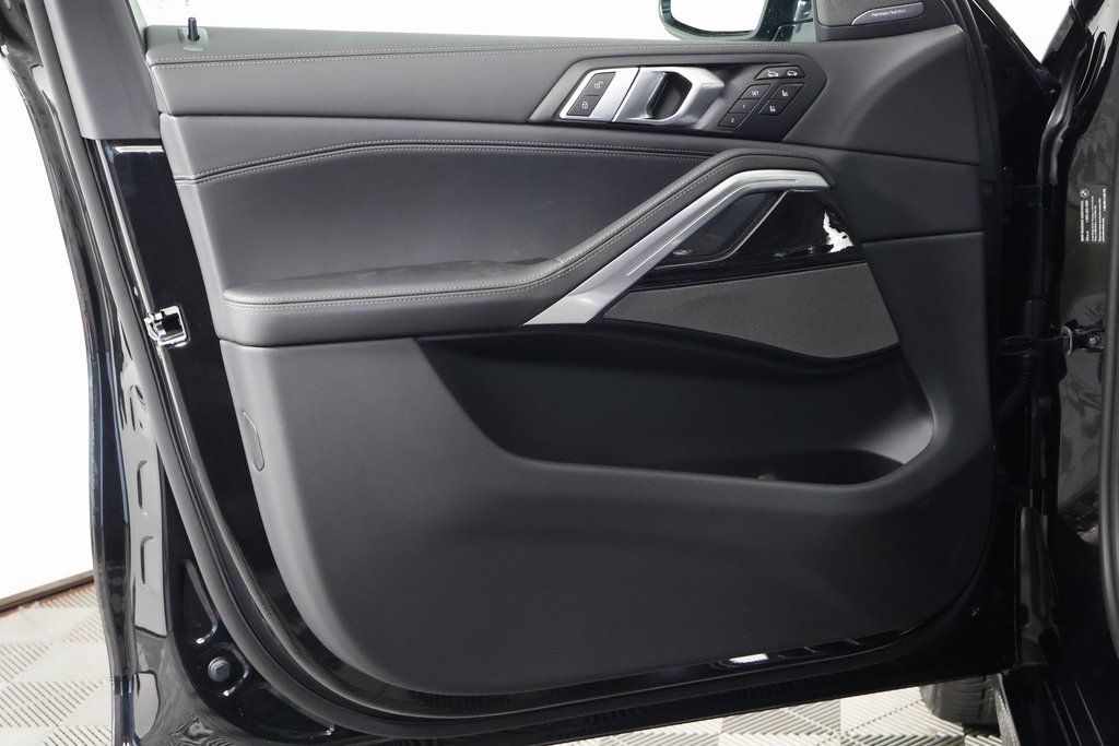 Thumbnail: 2026 BMW X6 - 7