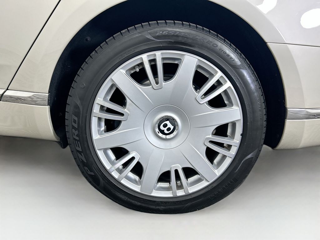 Thumbnail: 2016 Bentley Mulsanne - 31