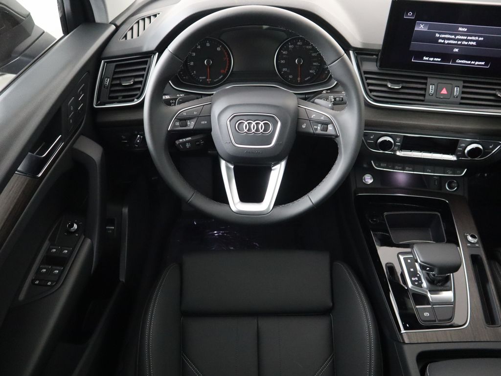 2024 Audi Q5 e Premium 11