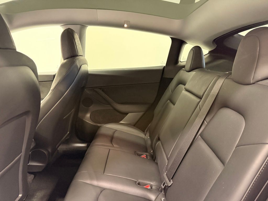 Thumbnail: 2023 Tesla Model Y - 19