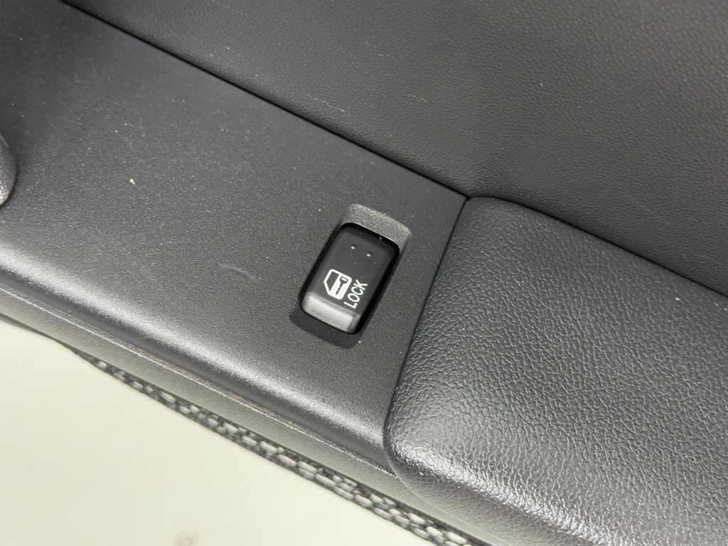 Used 2013 Gray Mazda Sport image 40