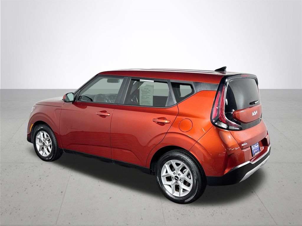 2023 Kia Soul LX
