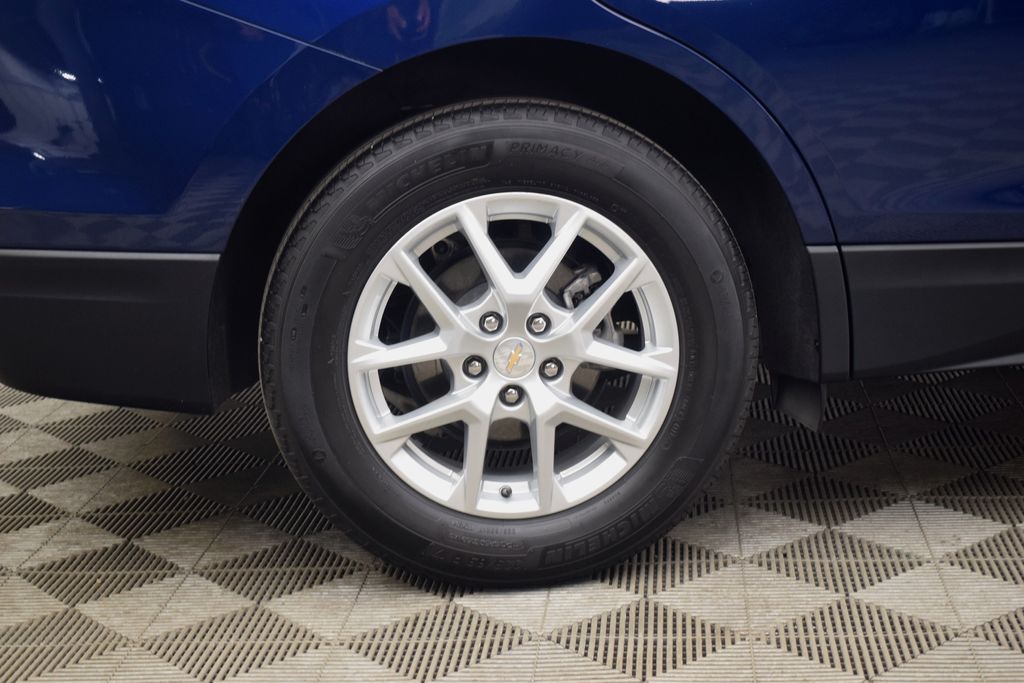 used 2023 Chevrolet Equinox car, priced at $18,400