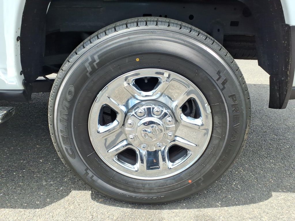 used 2024 Ram 2500 car, priced at $39,900