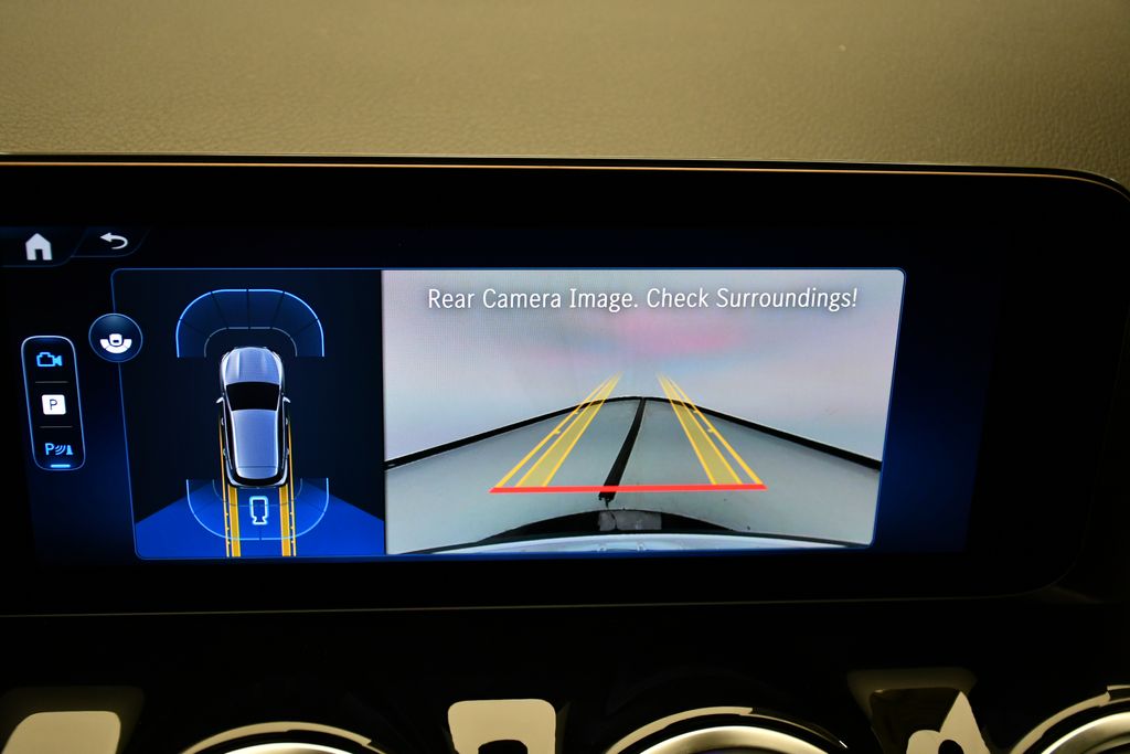 Thumbnail: 2026 Mercedes-Benz GLA - 27