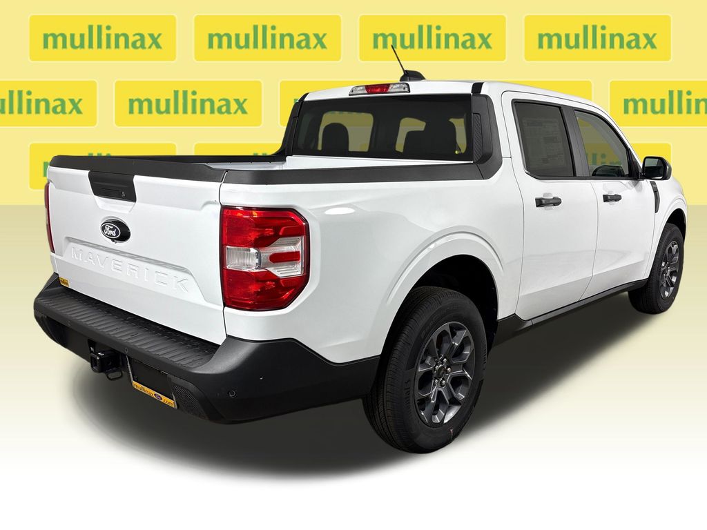 New 2026 White Ford XLT image 4