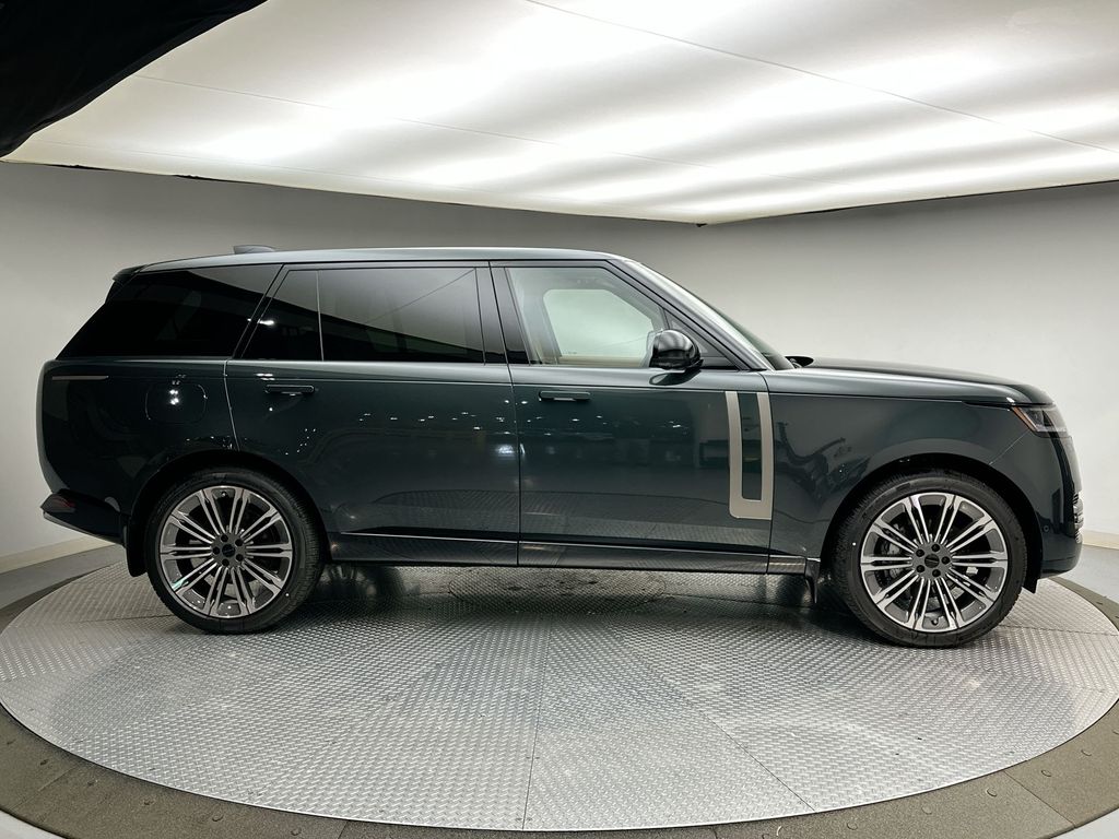 Thumbnail: 2026 Land Rover Range Rover - 3