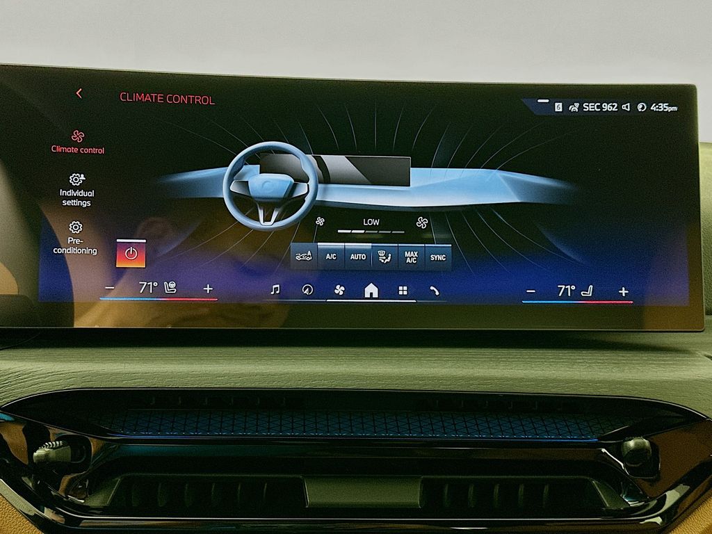 Thumbnail: 2026 BMW i4 - 14