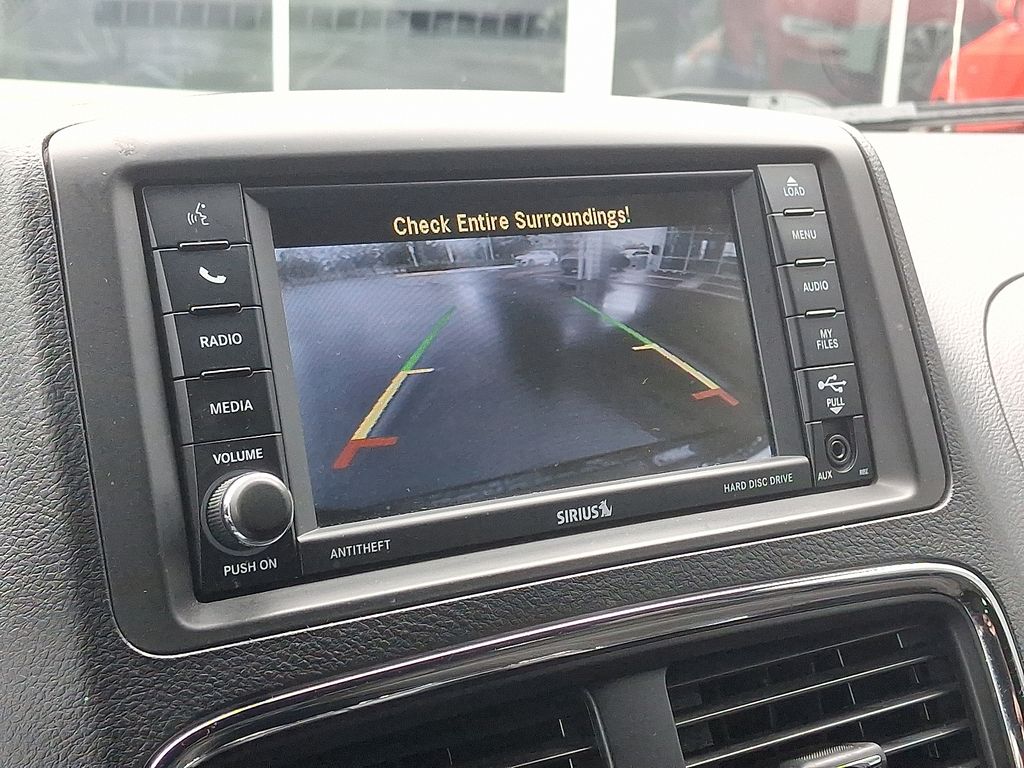 2018 Dodge Grand Caravan SE 17