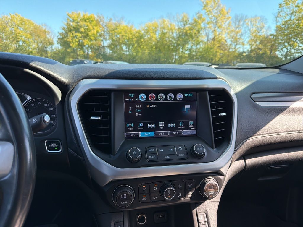 Thumbnail: 2017 GMC Acadia - 15