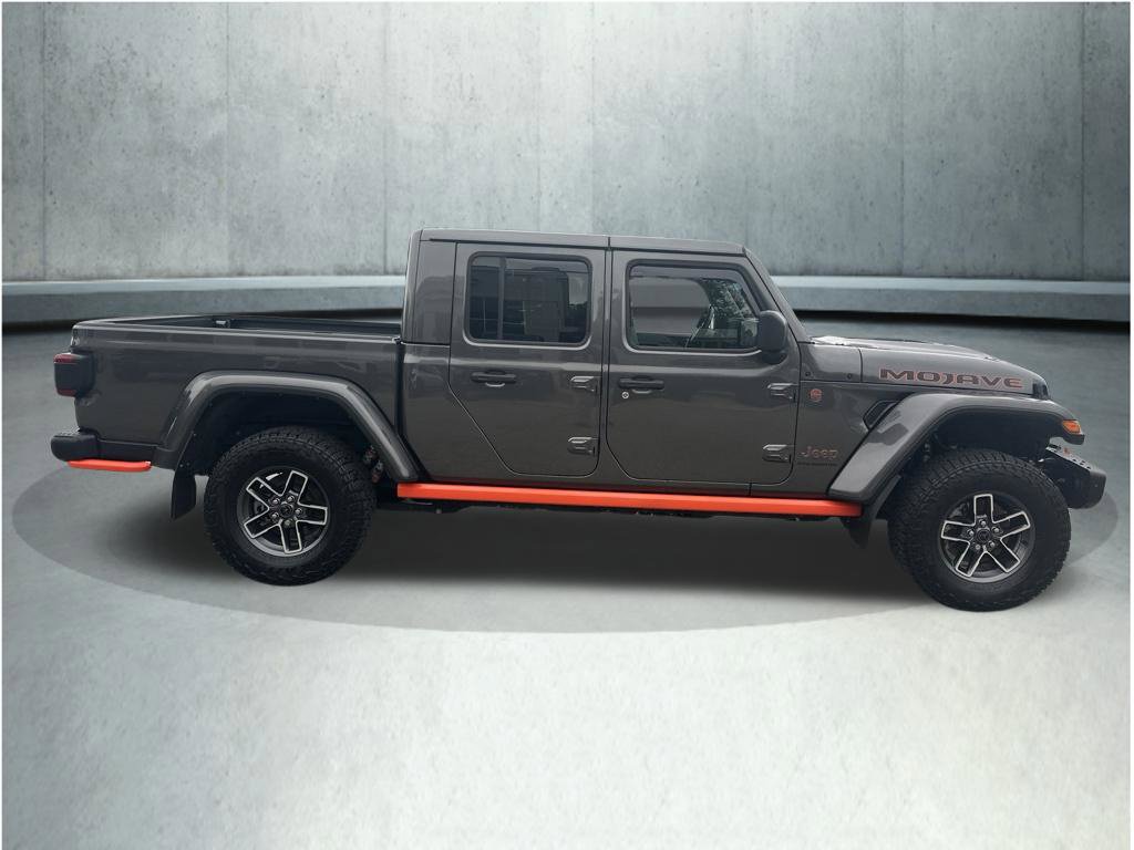 Used 2024 Jeep Gladiator Truck