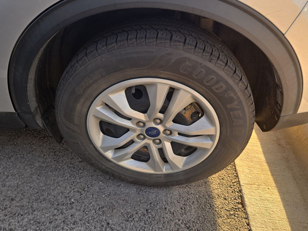 Used 2020 Ford Escape For Sale in Farmington, AR