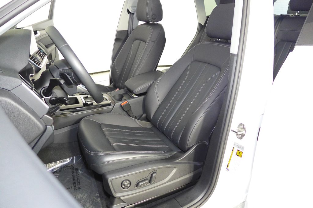 Thumbnail: 2023 Audi Q5 - 22