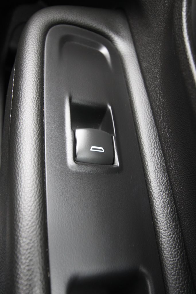 Used 2024 GMC Terrain SUV