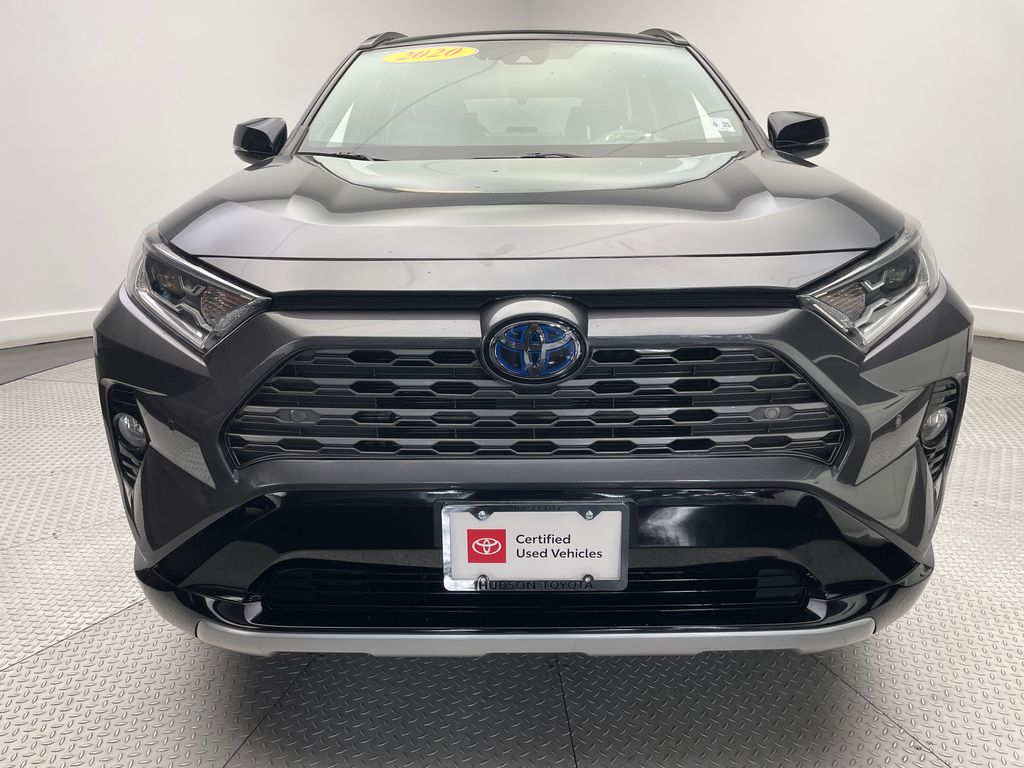 2020 Toyota RAV4 XSE 2