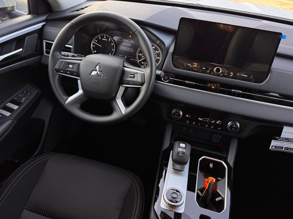 New 2026 Mitsubishi Outlander SUV