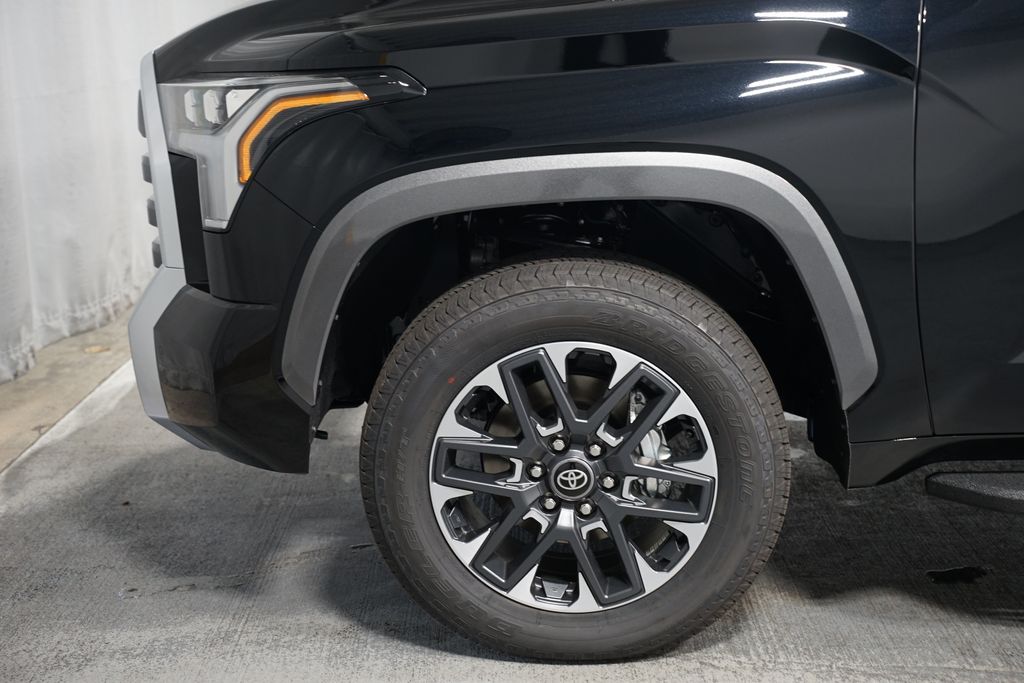 Thumbnail: 2025 Toyota Tundra - 5