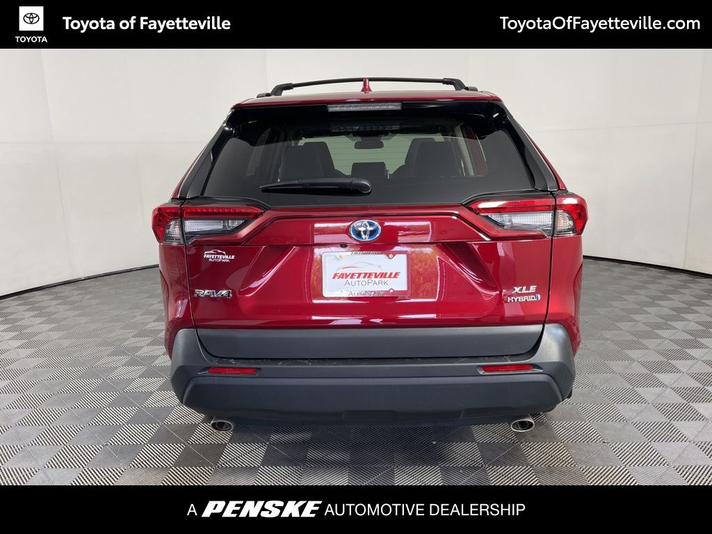 2024 Toyota RAV4 XLE Premium 11