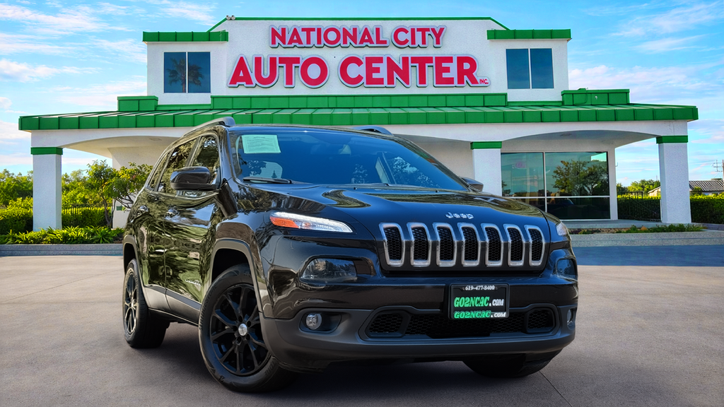Used 2016 Jeep Cherokee Latitude 4D Sport Utility