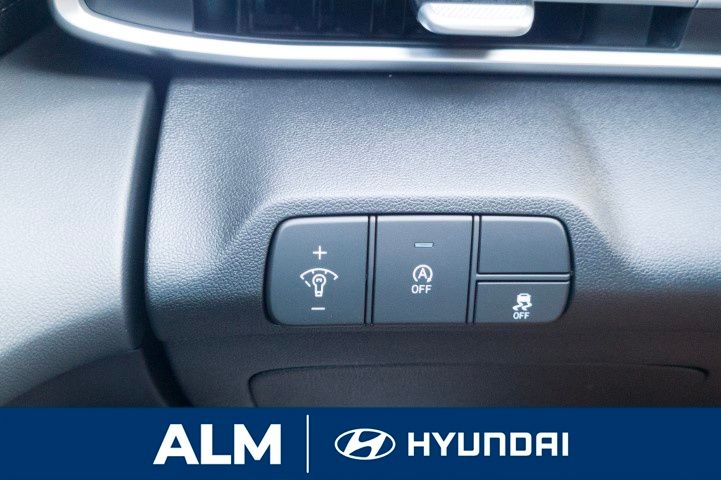 2025 Hyundai Elantra SE photo 28