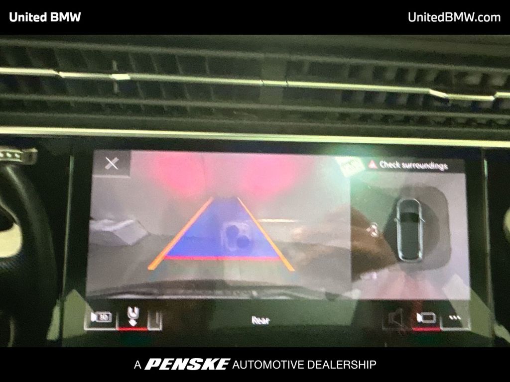 Thumbnail: 2021 Audi SQ7 - 17