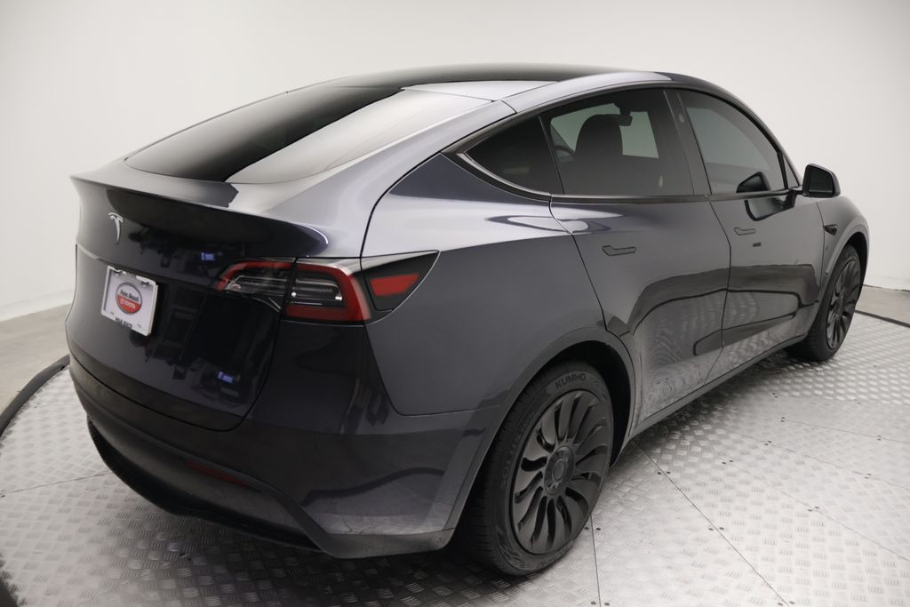 Thumbnail: 2024 Tesla Model Y - 7