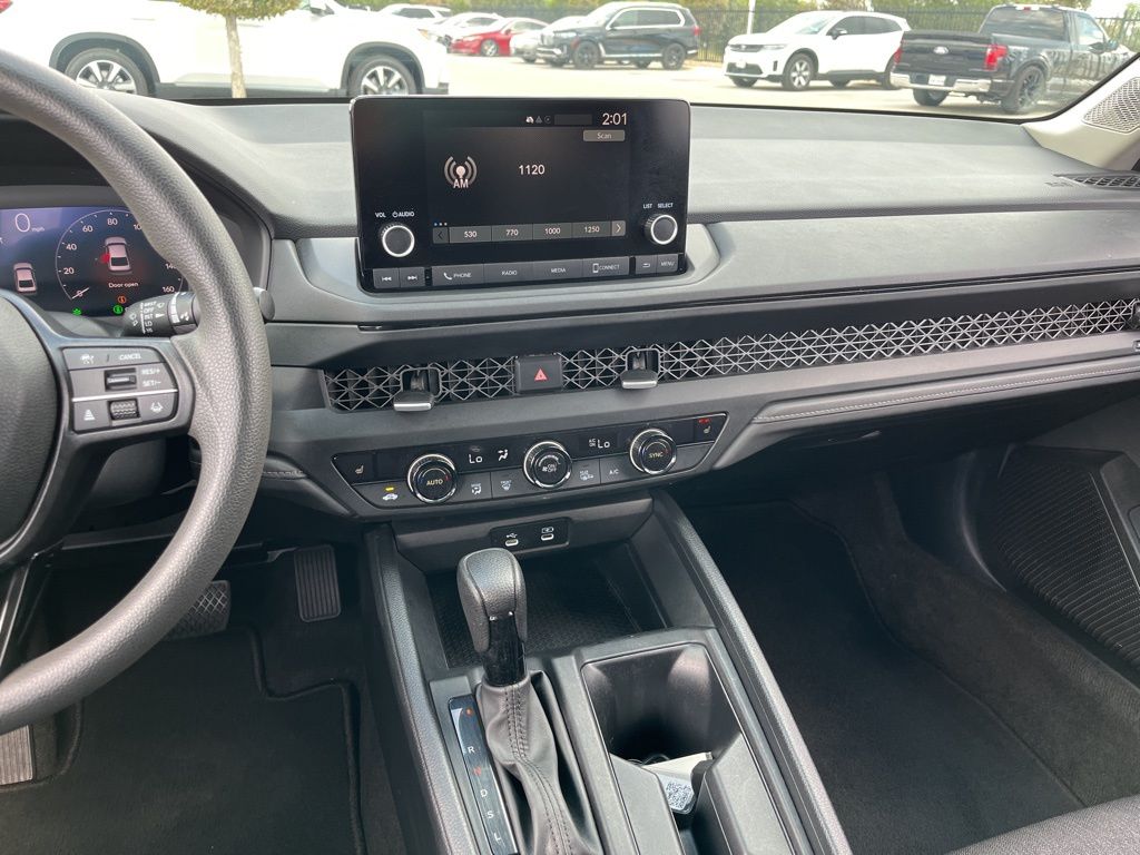 Thumbnail: 2024 Honda Accord - 17