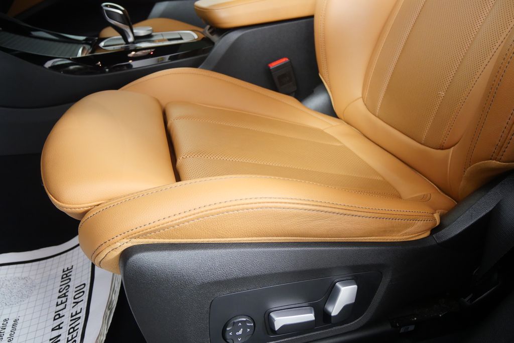 Thumbnail: 2023 BMW X3 - 10