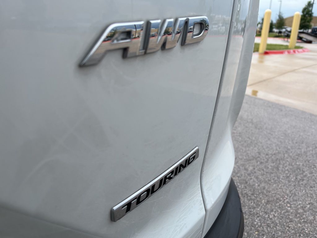 2022 Honda CR-V Touring 9