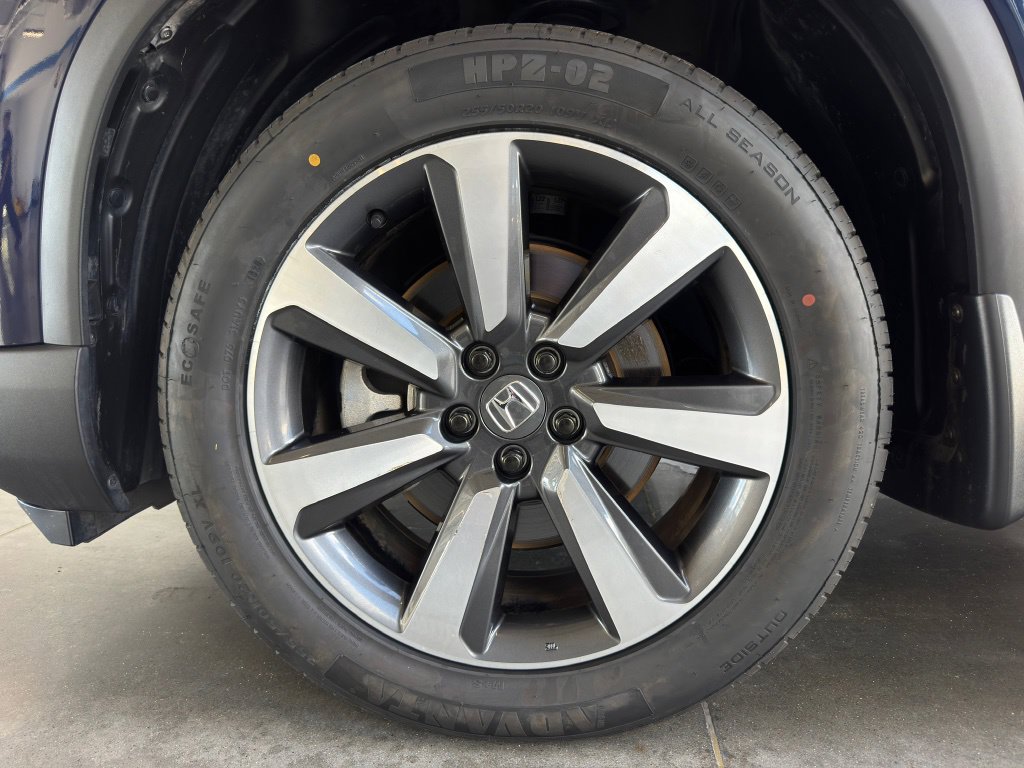 2024 Honda Pilot Touring  at Community Honda