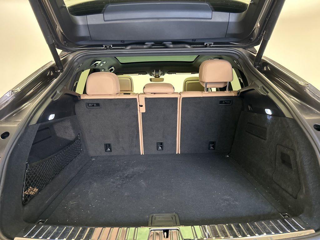 Thumbnail: 2023 Porsche  - 27