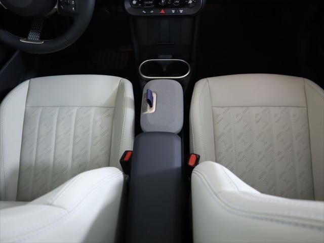 Thumbnail: 2026 MINI Cooper - 18