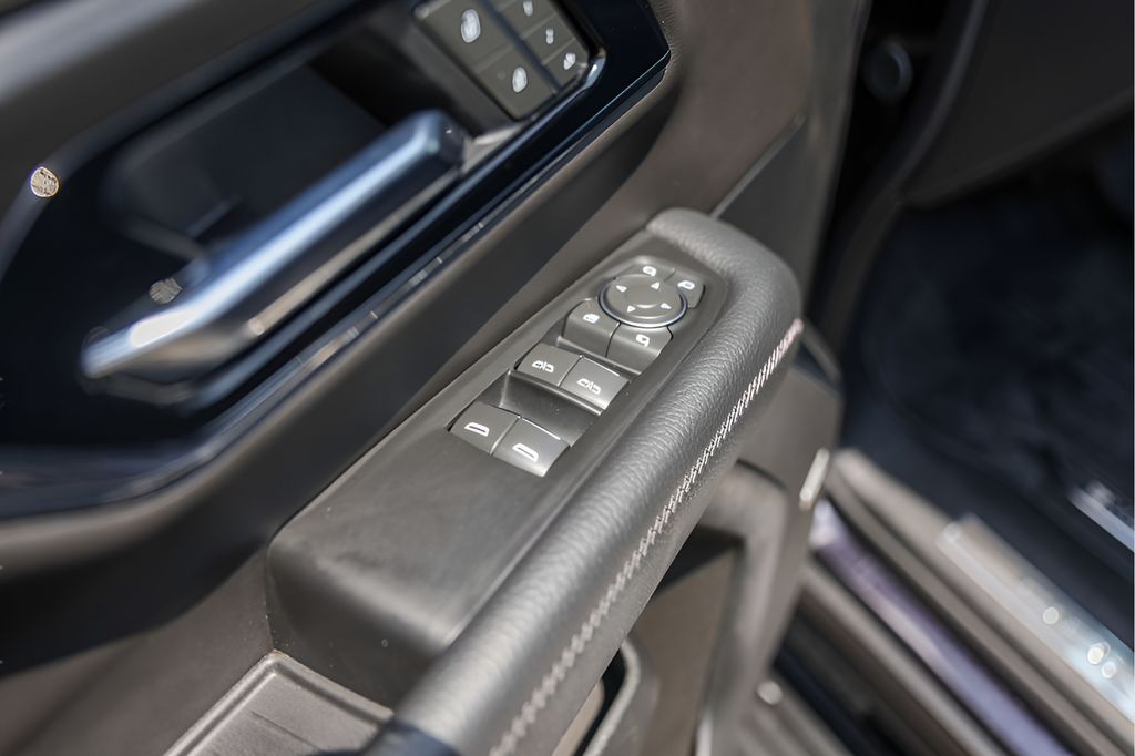 Used Car 2025 Gmc Yukon  Denali For Sale Under $80,000 In Austin, Texas