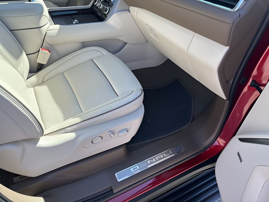 Used Car 2024 Gmc Yukon  Denali For Sale Under $70,000 In Austin, Texas