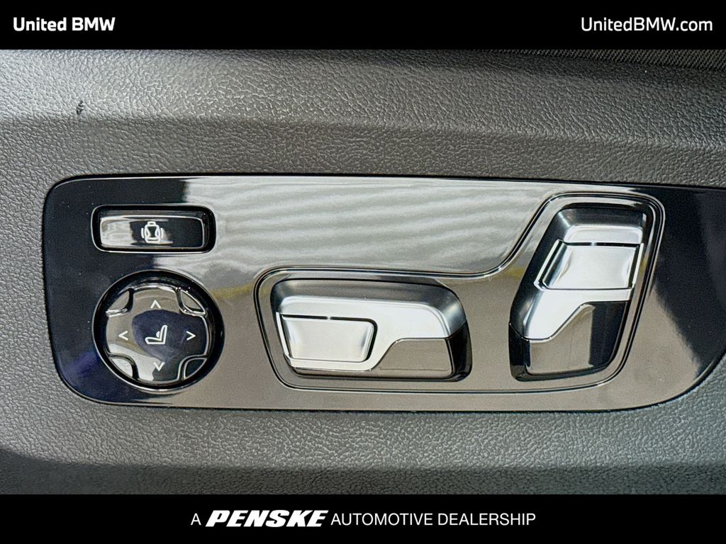 Thumbnail: 2026 BMW X5 - 4