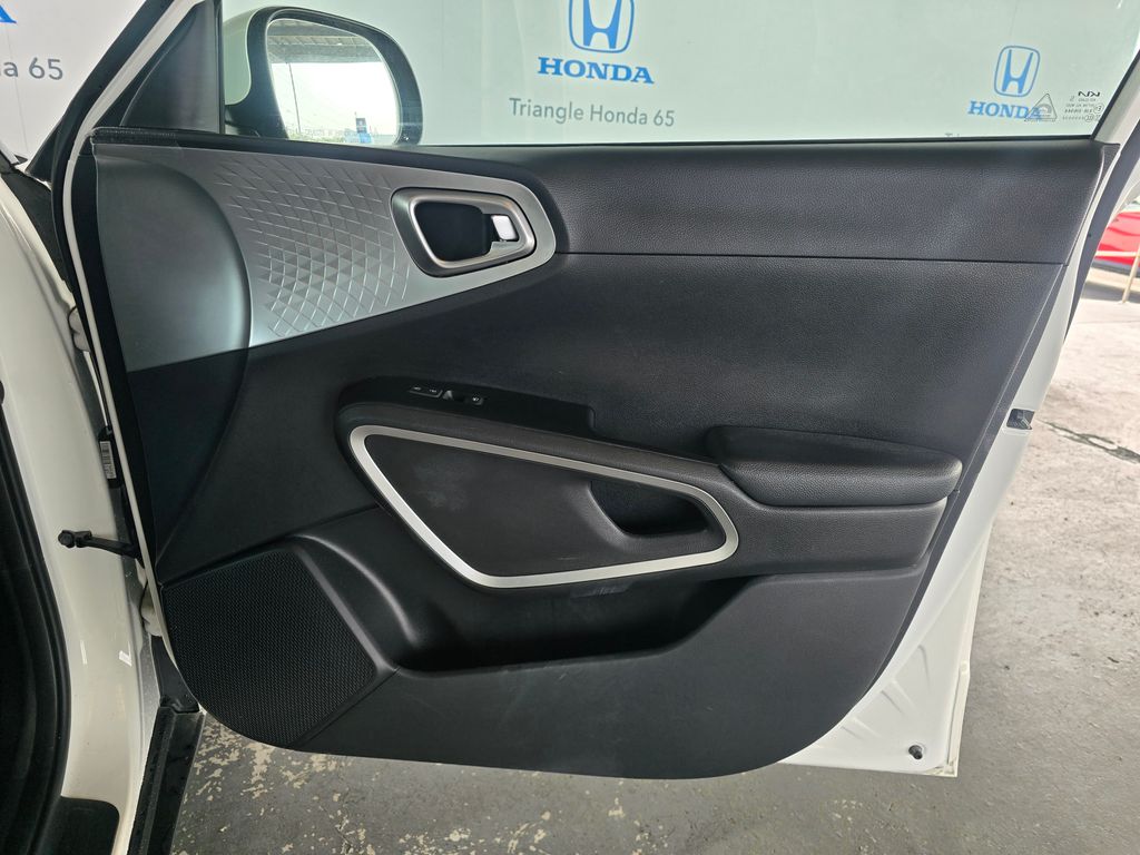 Thumbnail: 2025 Kia Soul - 15