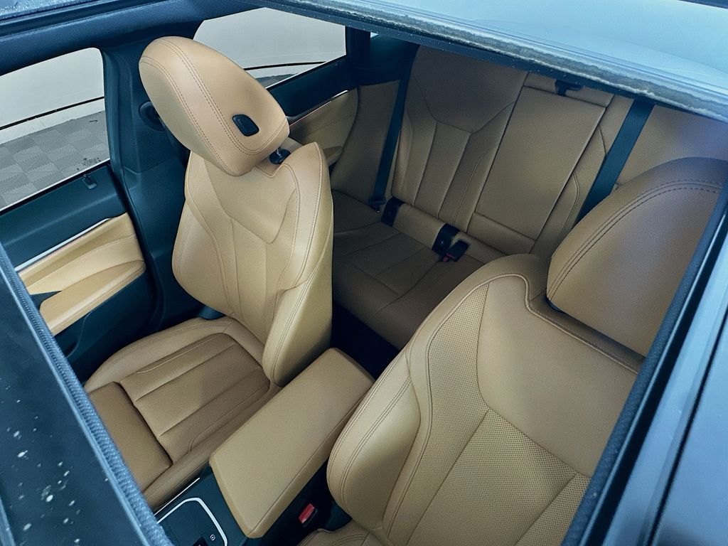 Thumbnail: 2023 BMW i4 - 22