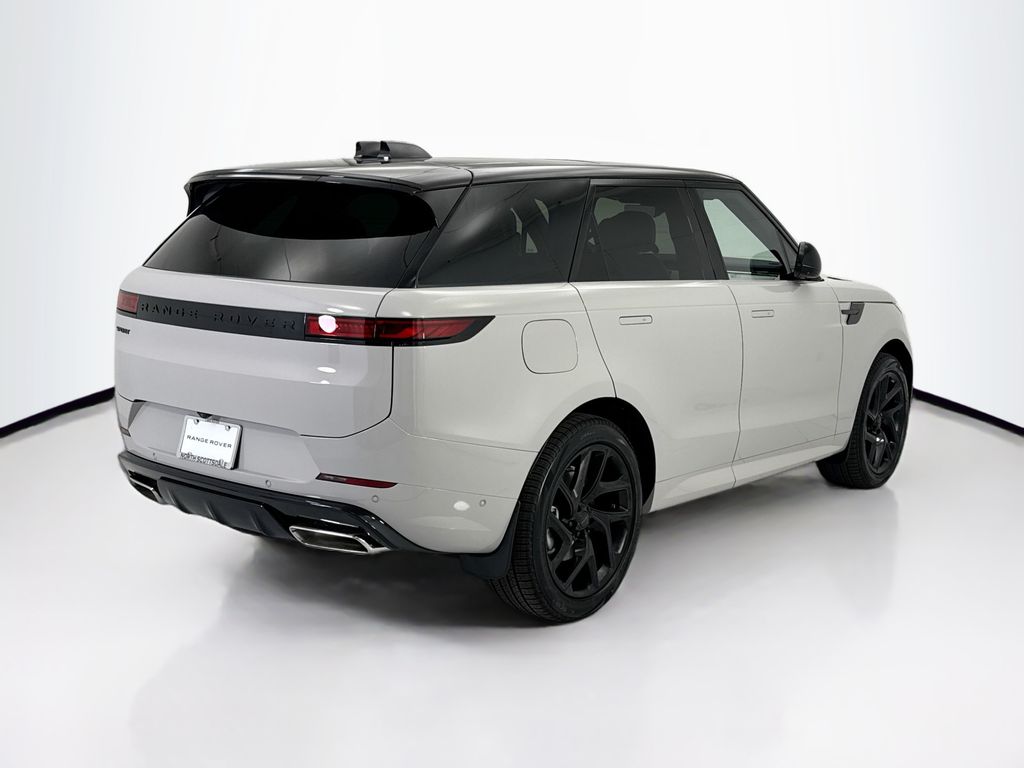 Thumbnail: 2026 Land Rover Range Rover Sport - 5