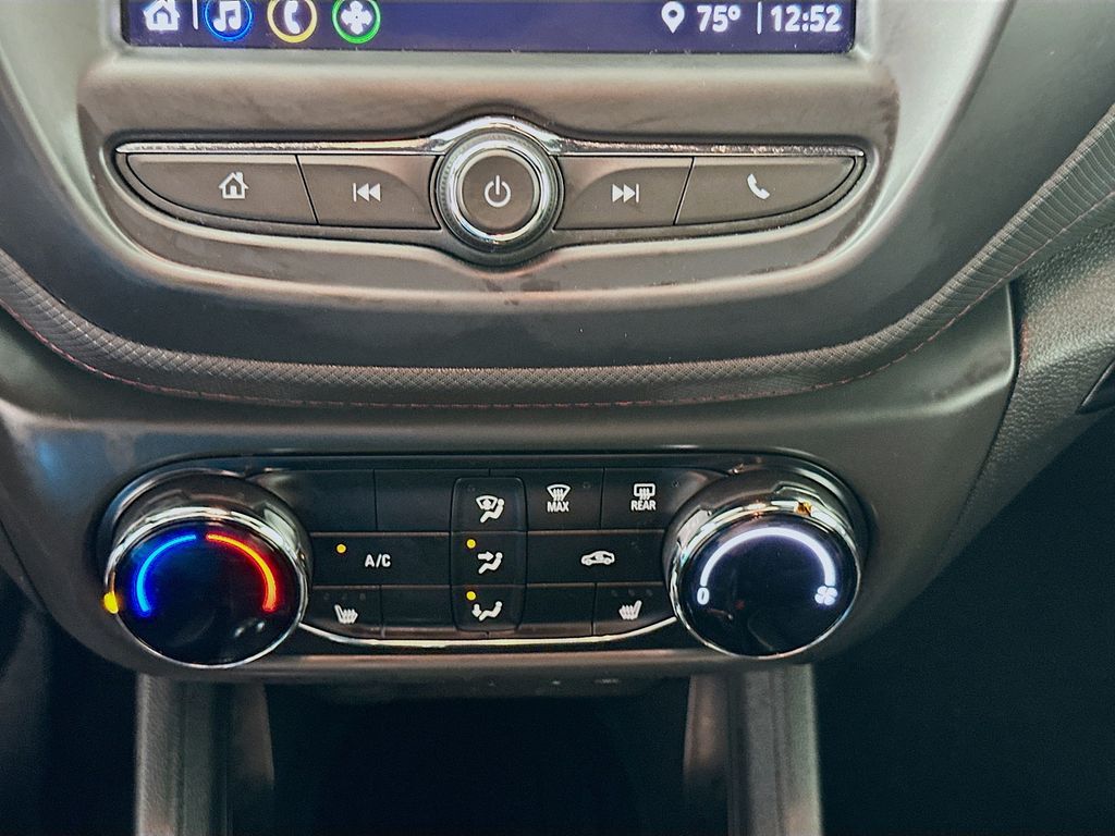 Thumbnail: 2022 Chevrolet TrailBlazer - 15