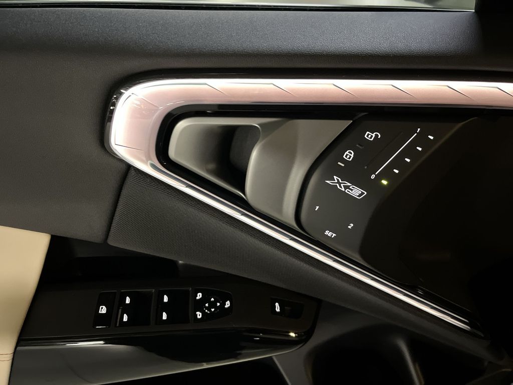 Thumbnail: 2026 BMW X3 - 13